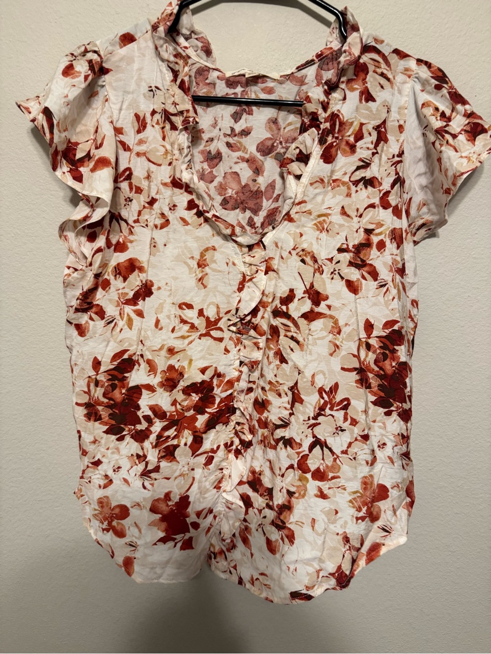 Floral Ruffle V-Neck Blouse - White with Rust Floral